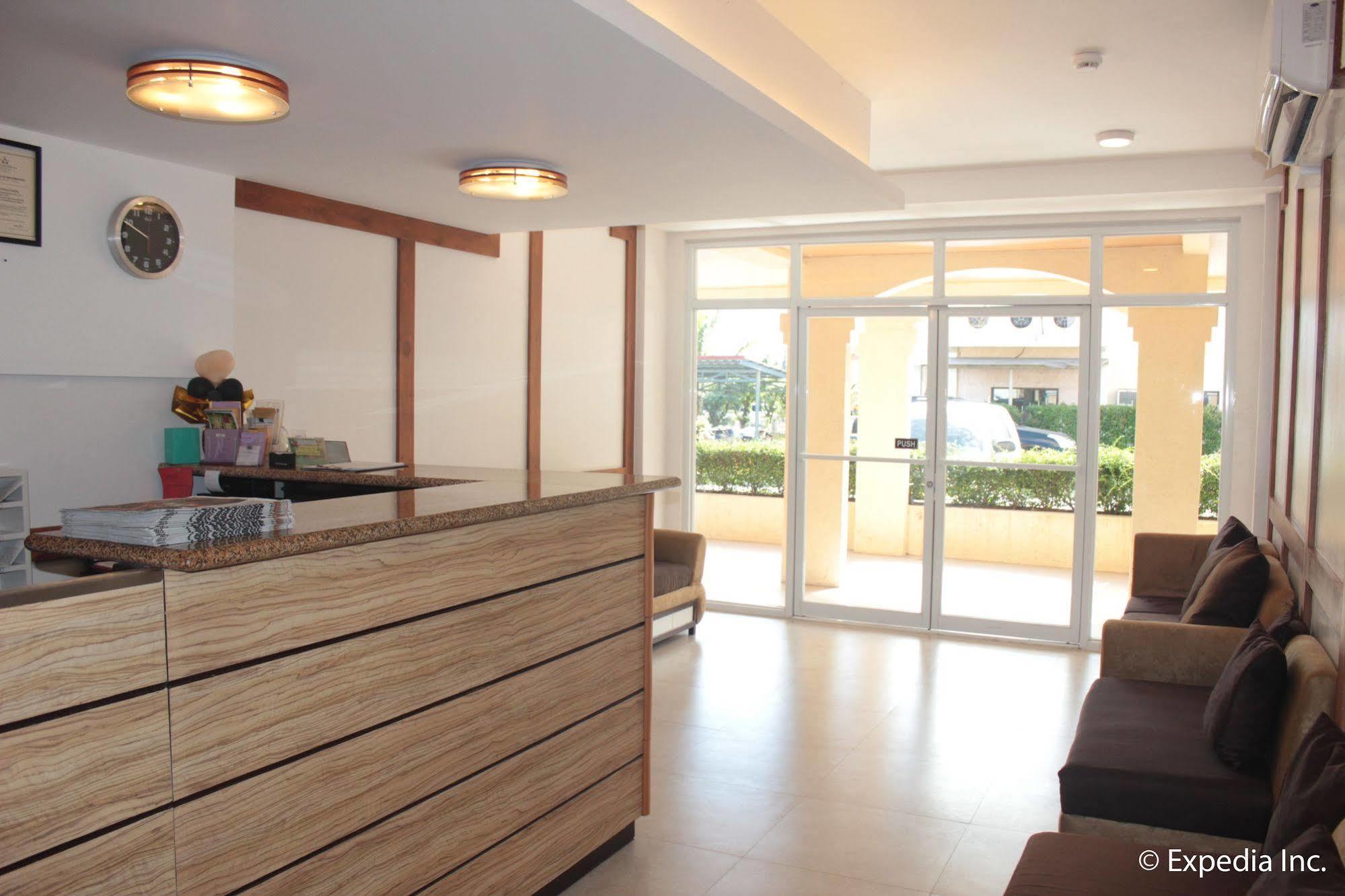 Subic Coco Hotel Olongapo Exterior photo